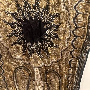 Luxurious Black and Gold Patterned Scarf